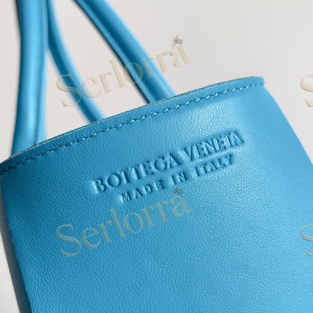 BOTTEGA VENETA ARCO TOTE