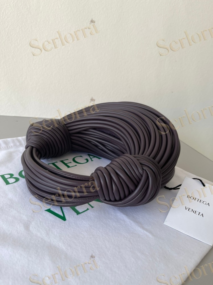 BOTTEGA VENETA DOUBLE KNOT