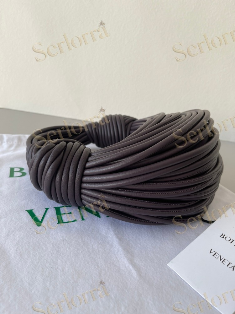BOTTEGA VENETA DOUBLE KNOT