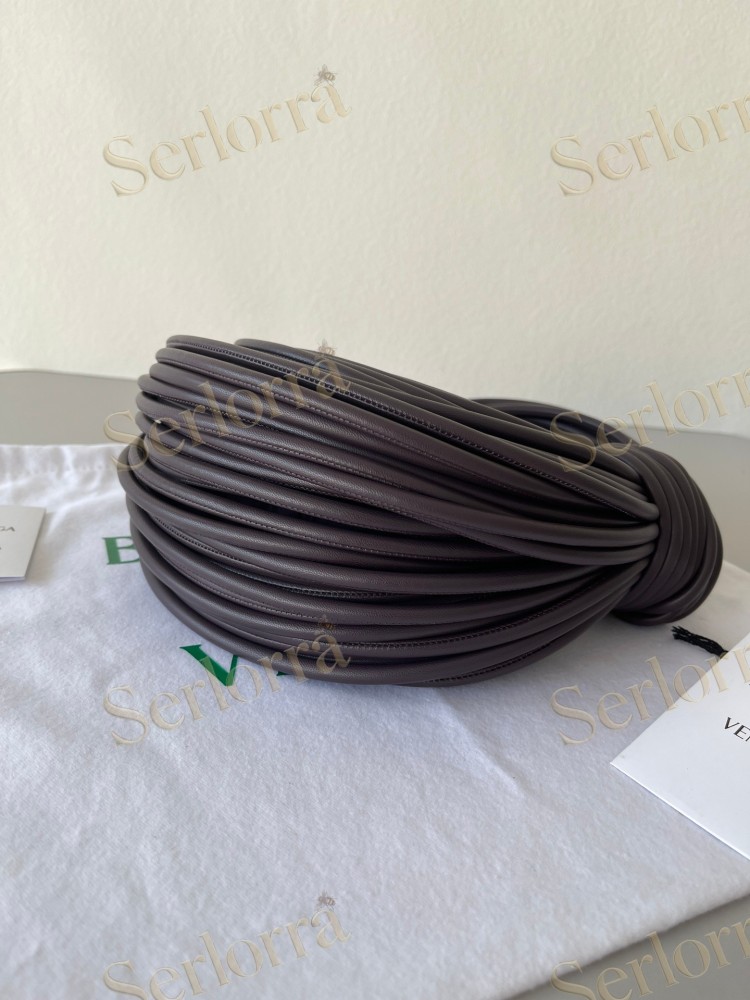 BOTTEGA VENETA DOUBLE KNOT