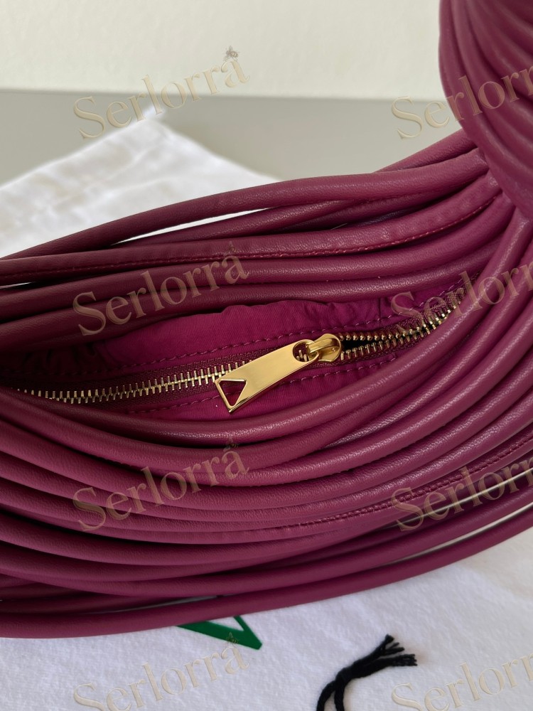 BOTTEGA VENETA DOUBLE KNOT