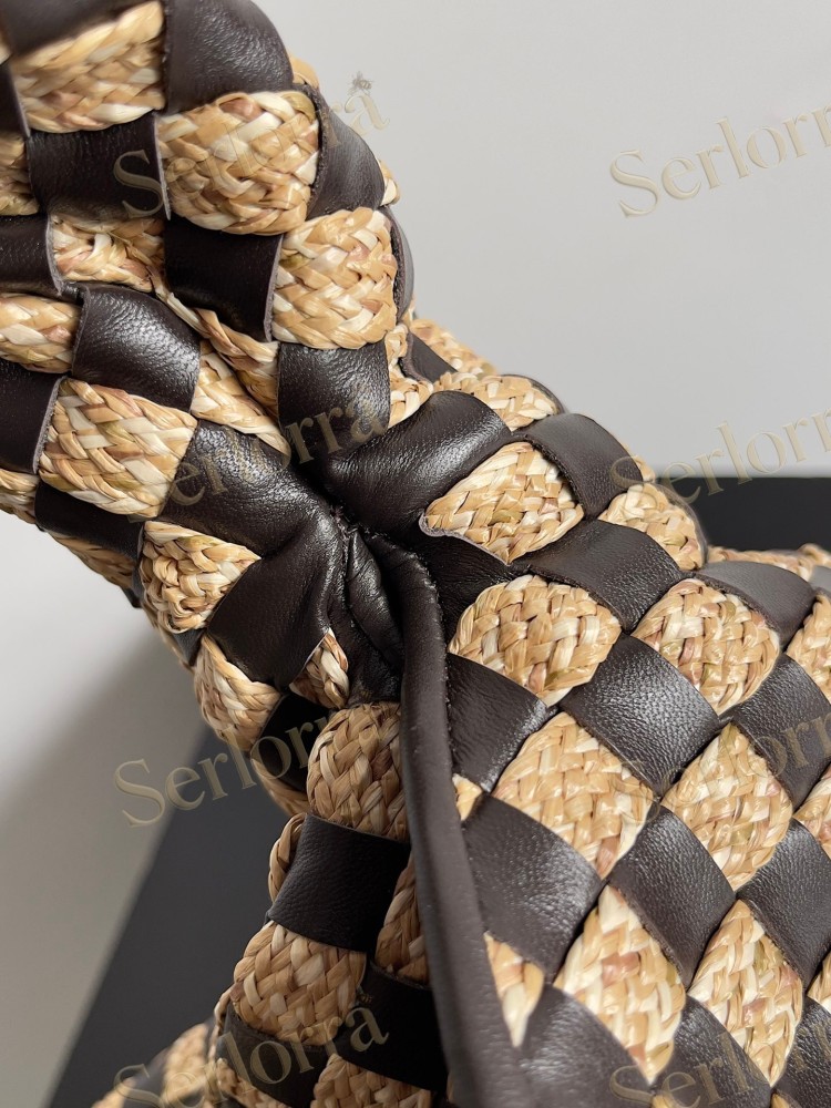 BOTTEGA VENETA RAFFIA AND COWHIDE HOP