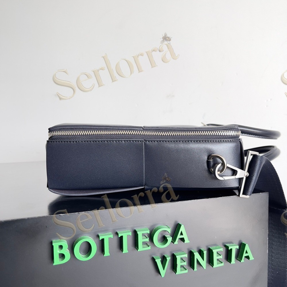 BOTTEGA VENETA ARCO BRIEFCASE