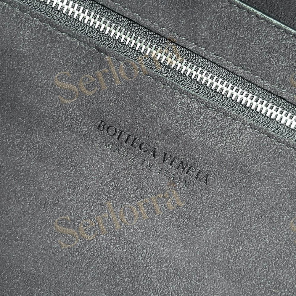 BOTTEGA VENETA ARCO BRIEFCASE