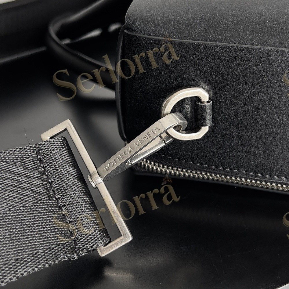 BOTTEGA VENETA ARCO BRIEFCASE