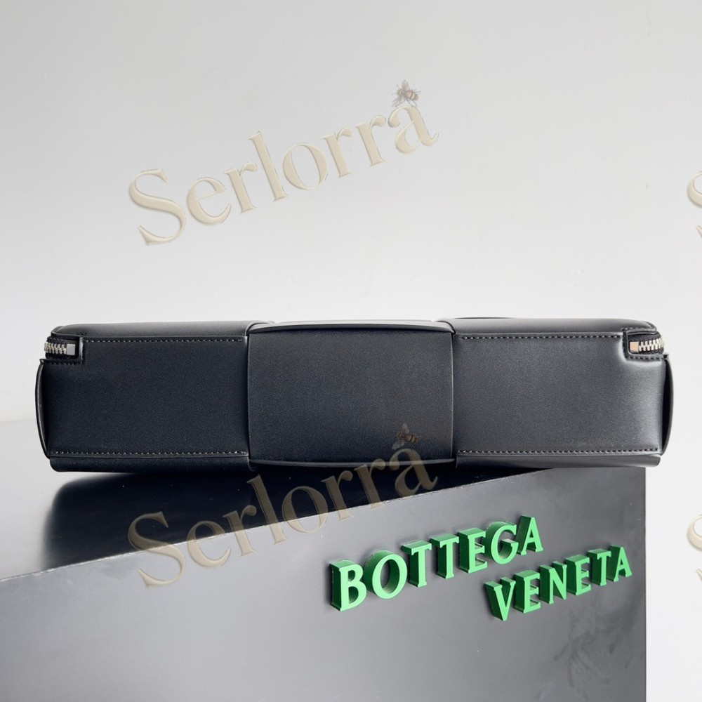 BOTTEGA VENETA ARCO BRIEFCASE