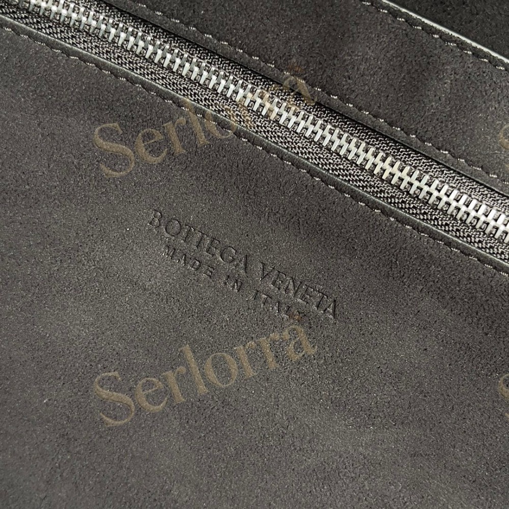 BOTTEGA VENETA ARCO BRIEFCASE