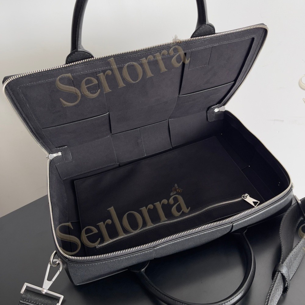 BOTTEGA VENETA ARCO BRIEFCASE