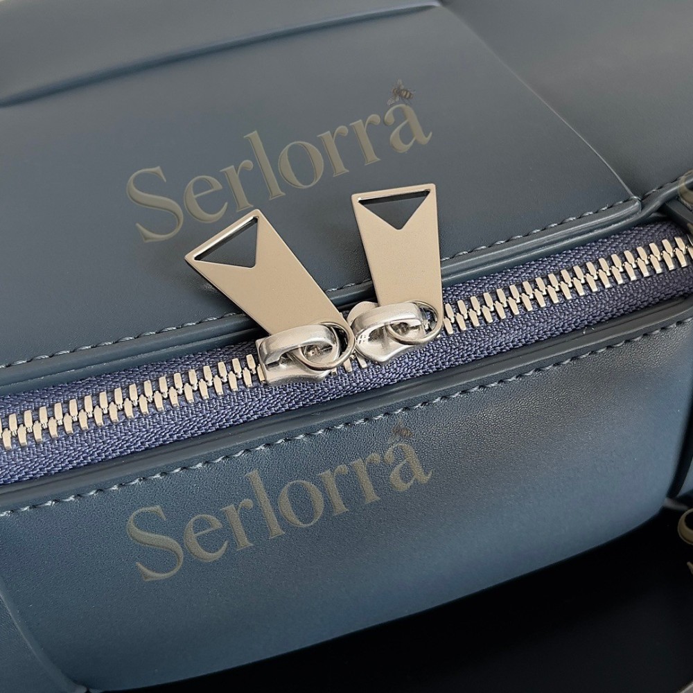 BOTTEGA VENETA ARCO BRIEFCASE