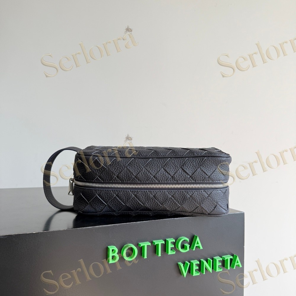 BOTTEGA VENETA INTRECCIATO TRAVEL POUCH