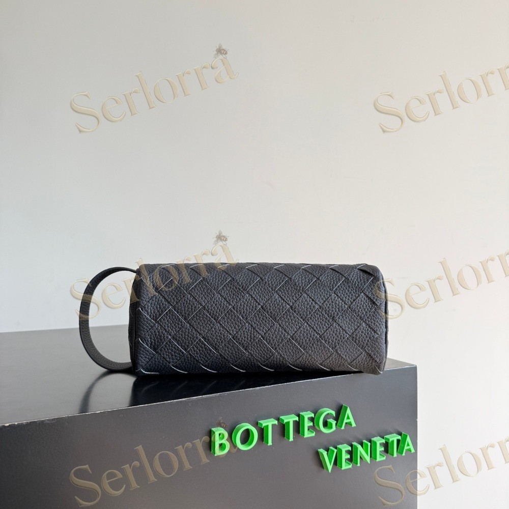 BOTTEGA VENETA INTRECCIATO TRAVEL POUCH