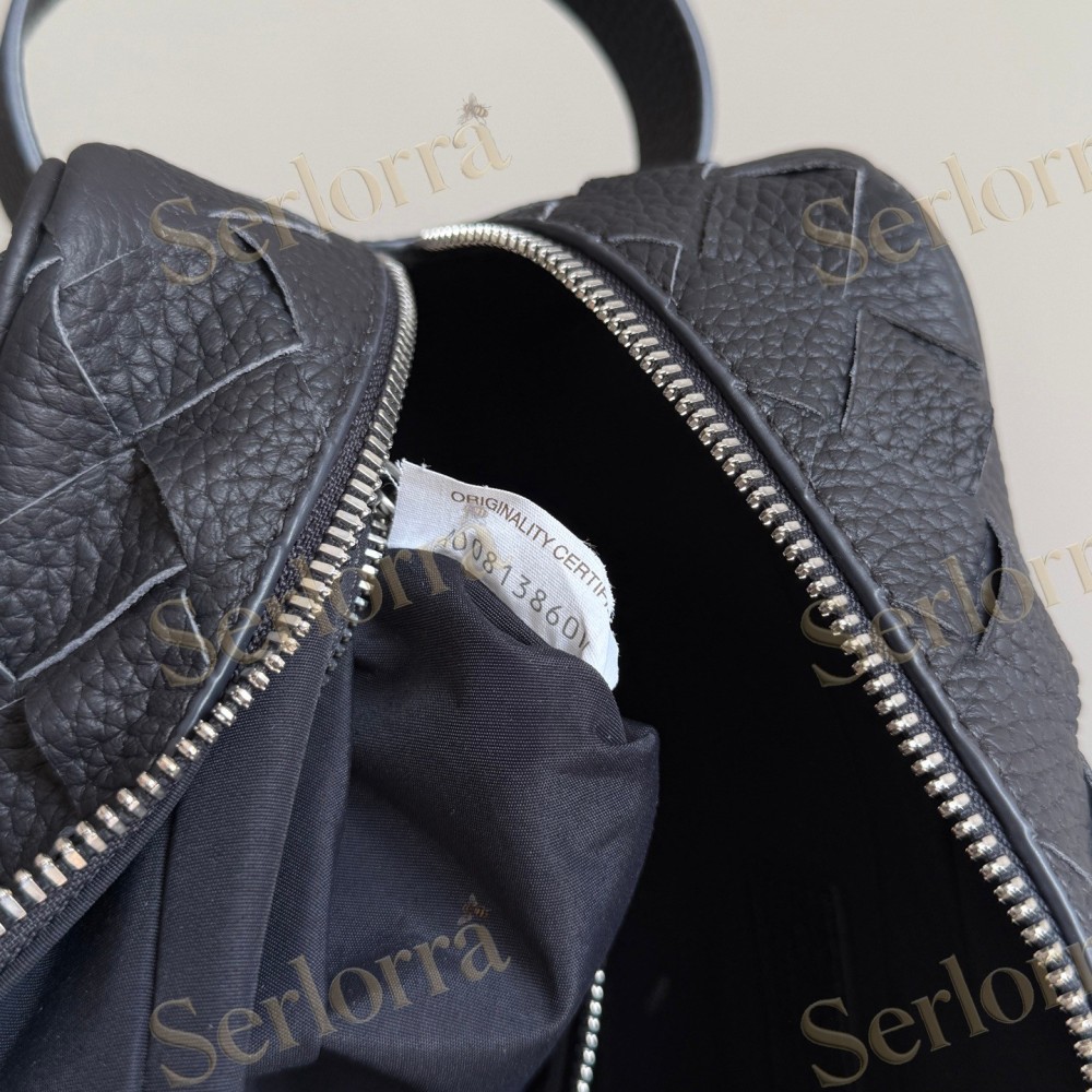BOTTEGA VENETA INTRECCIATO TRAVEL POUCH