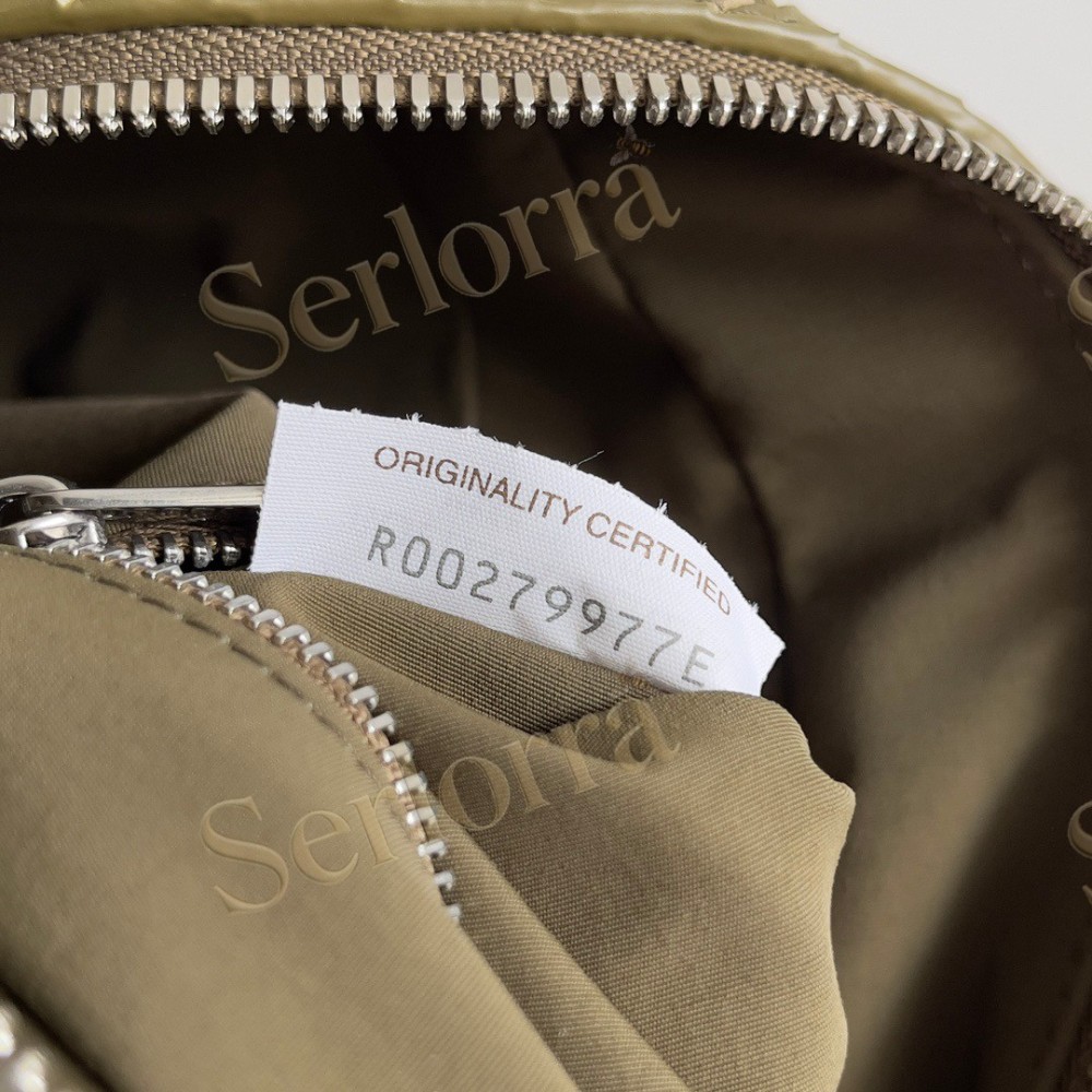 BOTTEGA VENETA INTRECCIATO TRAVEL POUCH