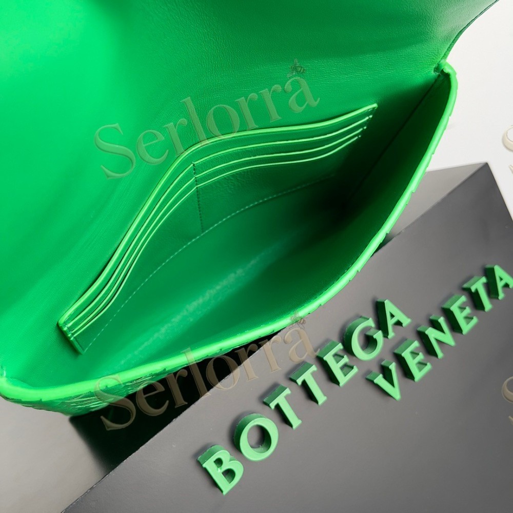 BOTTEGA VENETA CLUTCHES