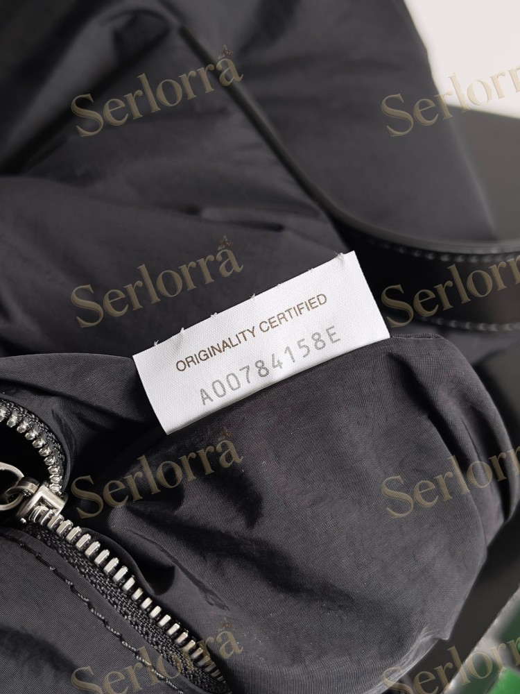 BOTTEGA VENETA CROSSROAD BUCKLE TOTE
