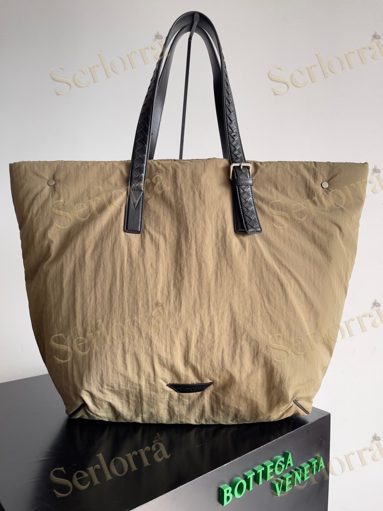 BOTTEGA VENETA CROSSROAD BUCKLE TOTE