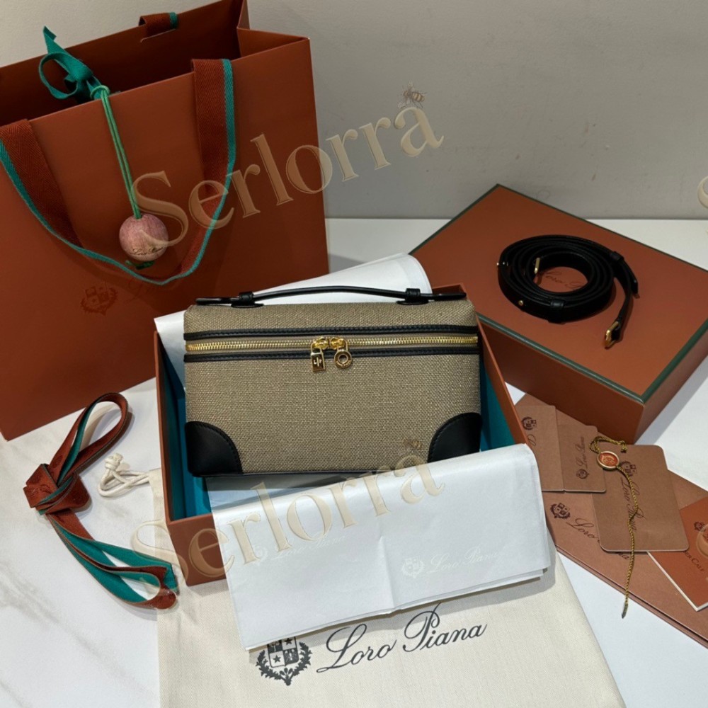 LORO PIANA EXTRA POCKET L19 CROCODILE LEATHER