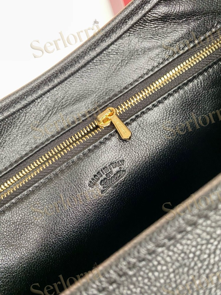 GUCCI JACKIE 1961 MEDIUM SHOULDER BAG