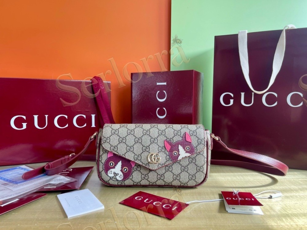GUCCI MINI SHOULDER BAG
