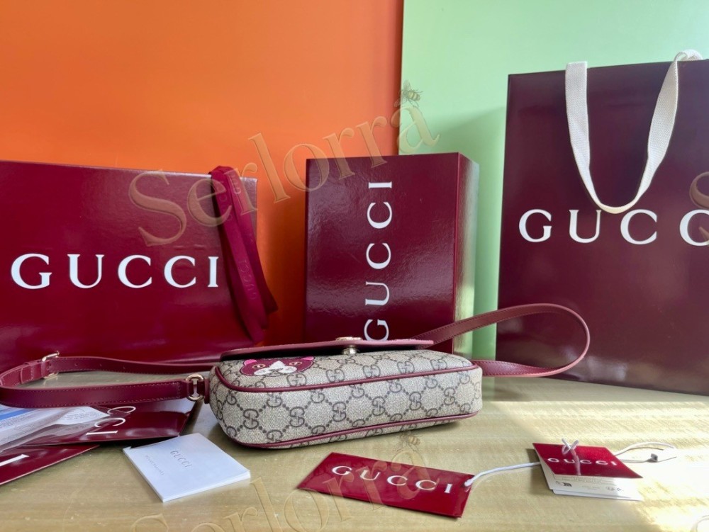 GUCCI MINI SHOULDER BAG