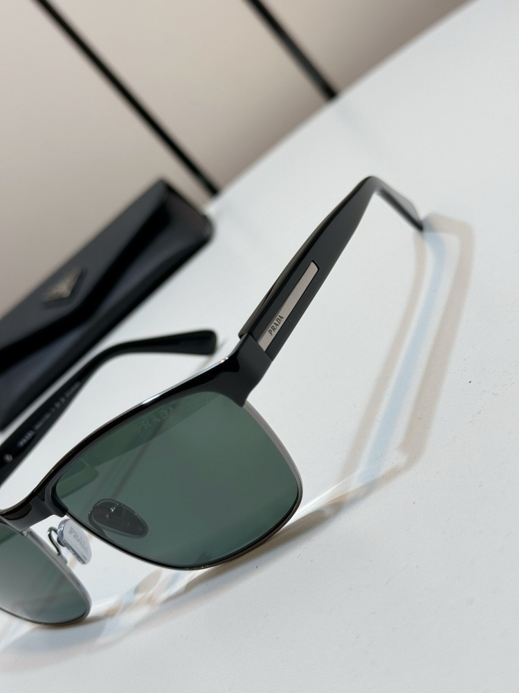 PRADA SUNGLASSES