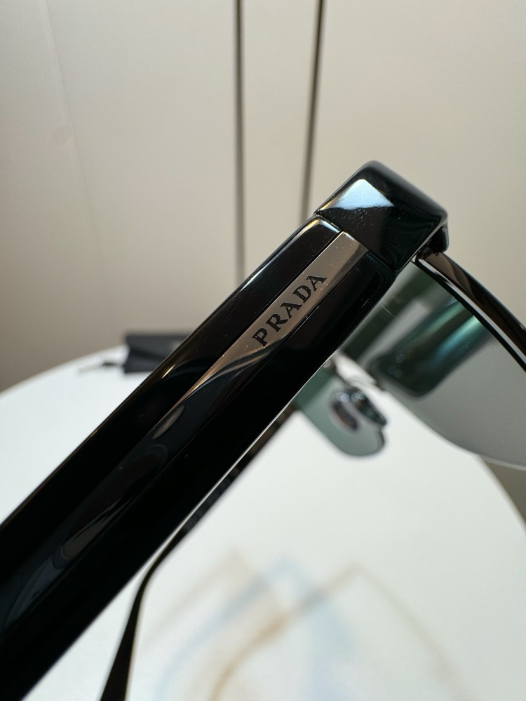 PRADA SUNGLASSES