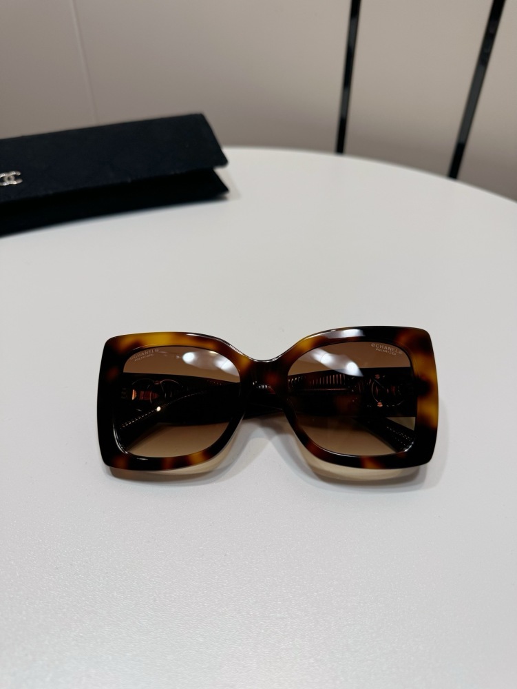 CHANEL SUNGLASSES