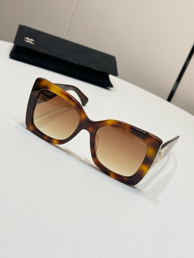 CHANEL SUNGLASSES