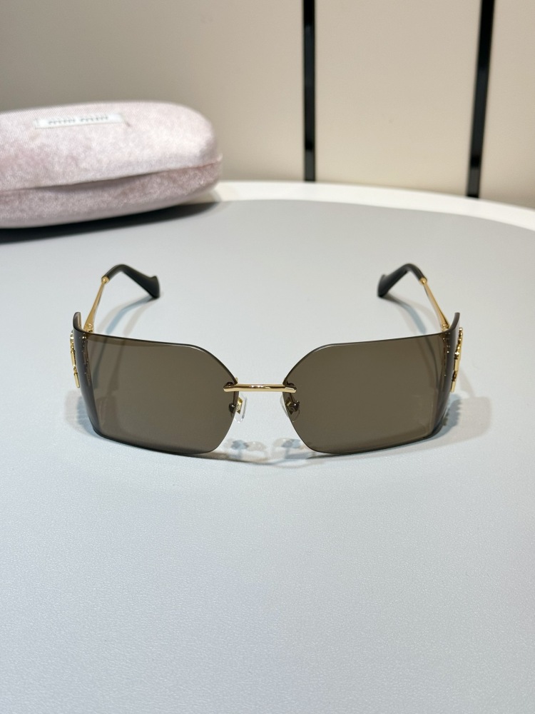 MIUMIU SUNGLASSES