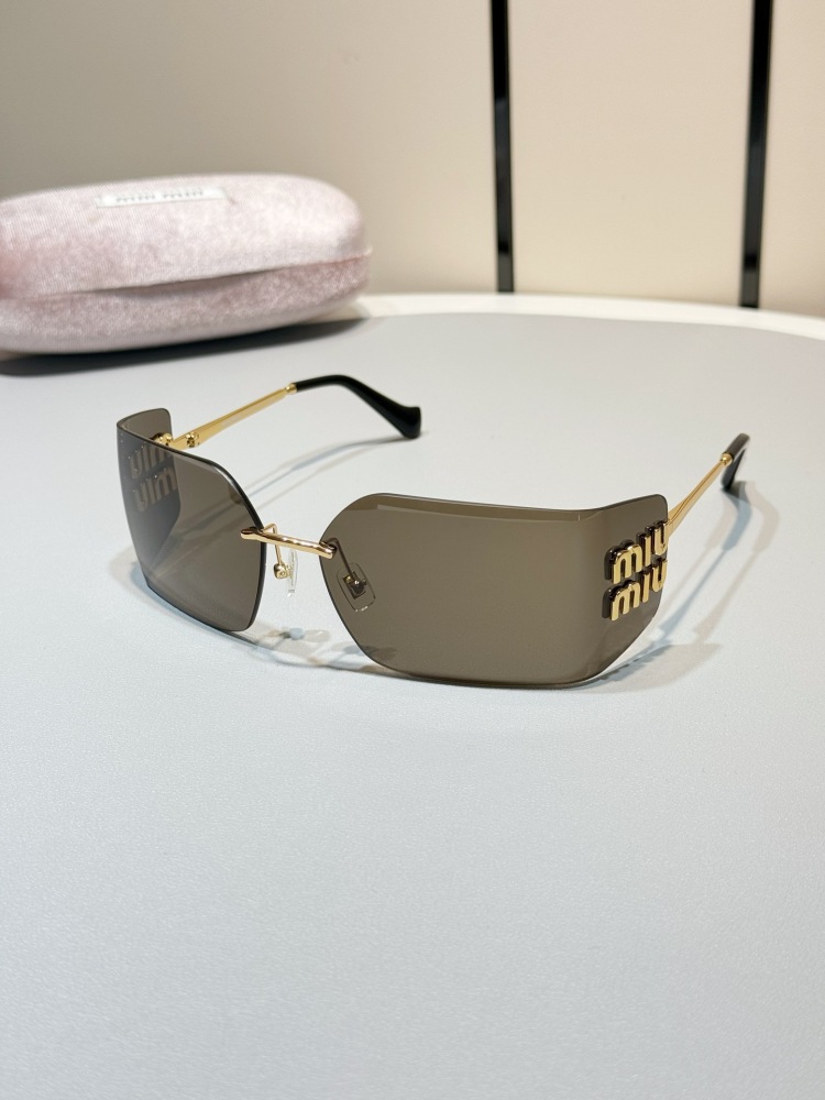 MIUMIU SUNGLASSES