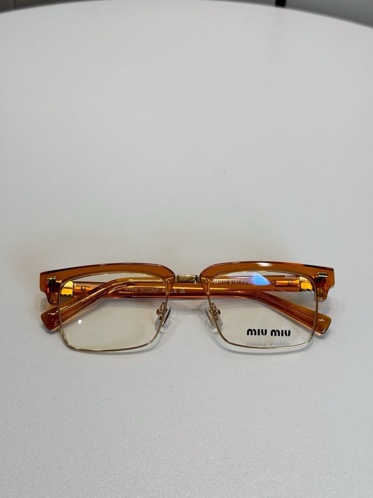 MIUMIU GLASSES