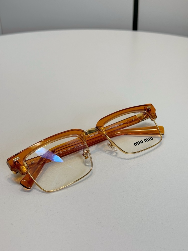 MIUMIU GLASSES