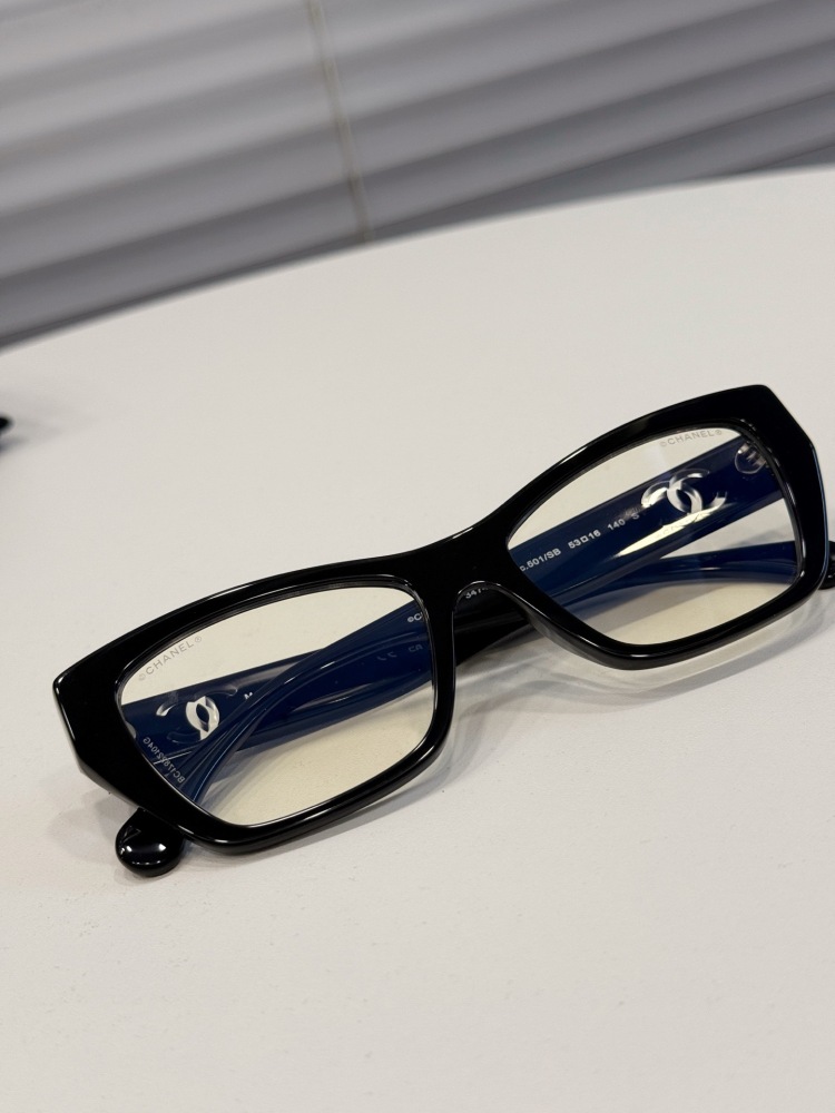 CHANEL GLASSES