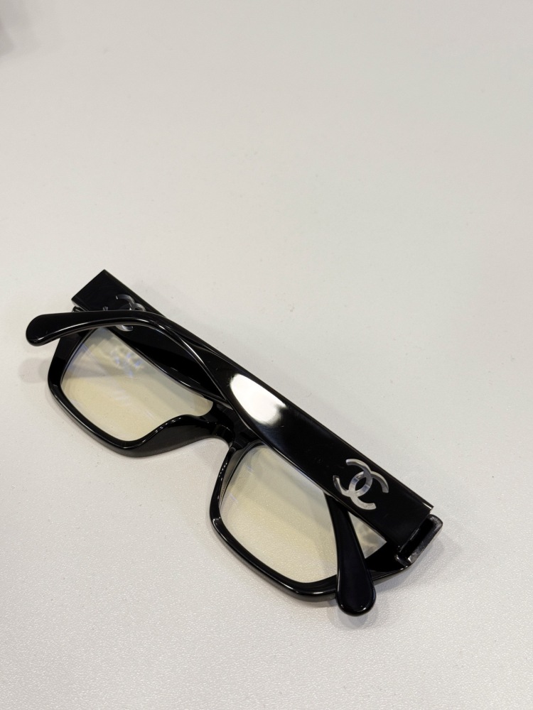 CHANEL GLASSES