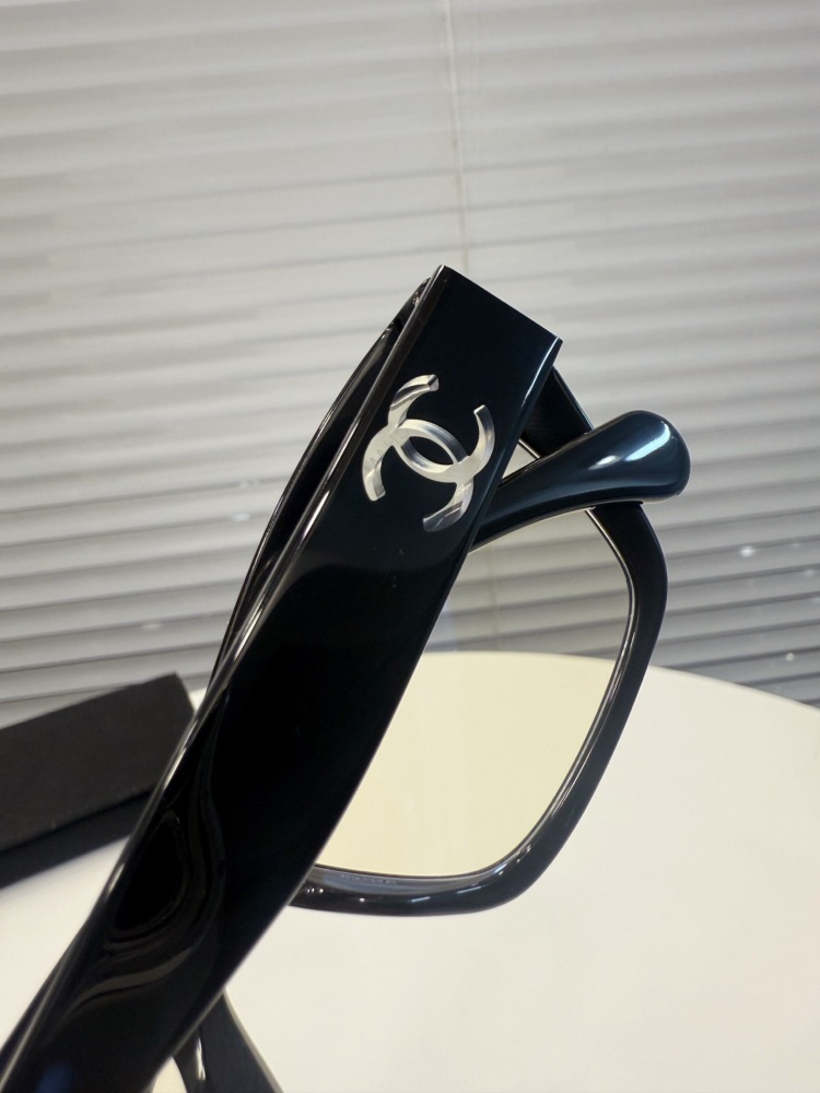 CHANEL GLASSES