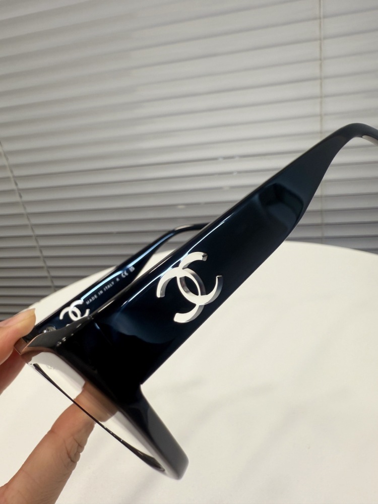 CHANEL GLASSES