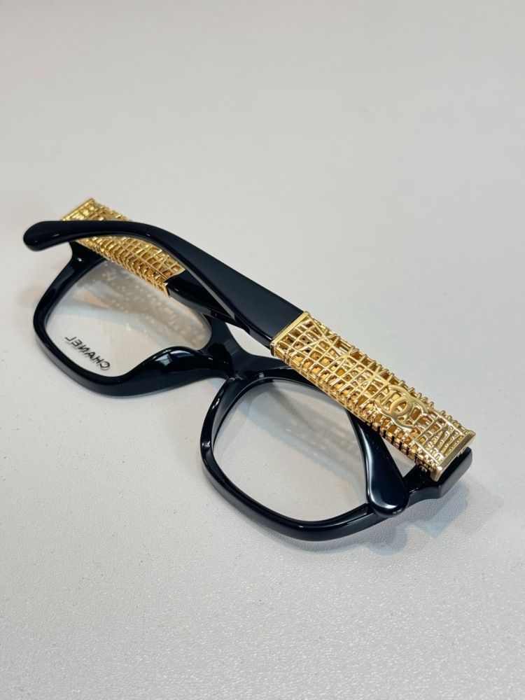 CHANEL GLASSES