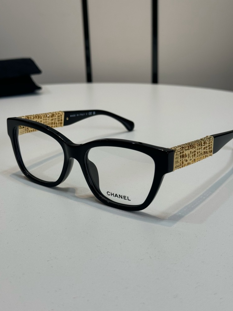 CHANEL GLASSES
