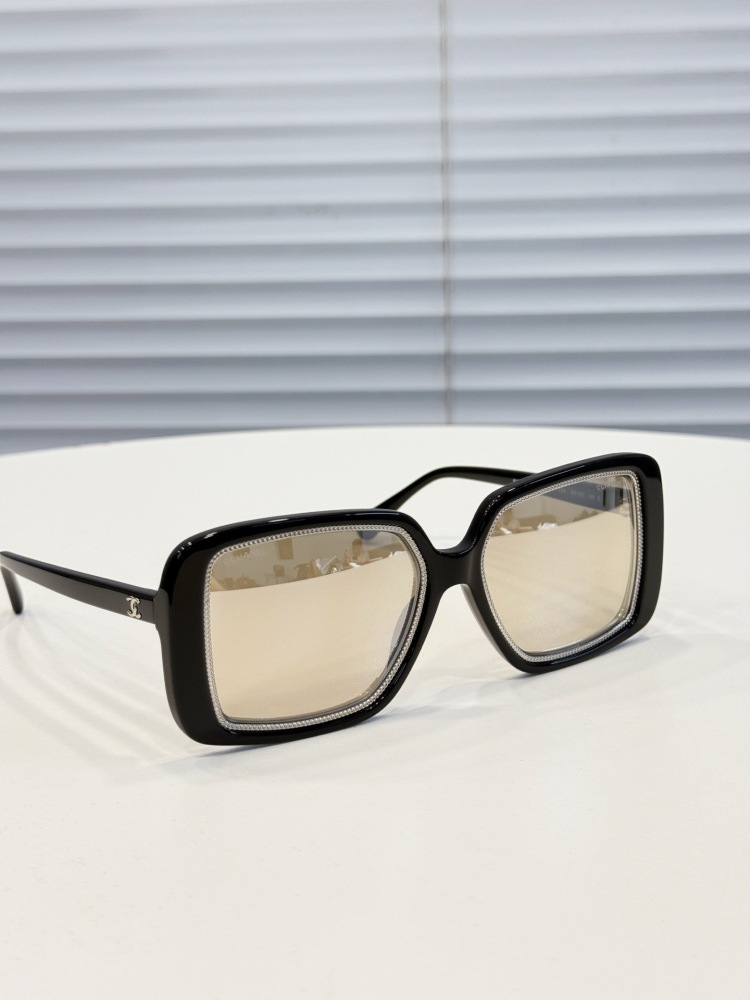 CHANEL SUNGLASSES