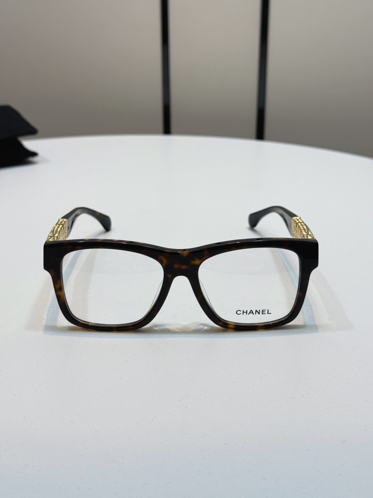 CHANEL GLASSES