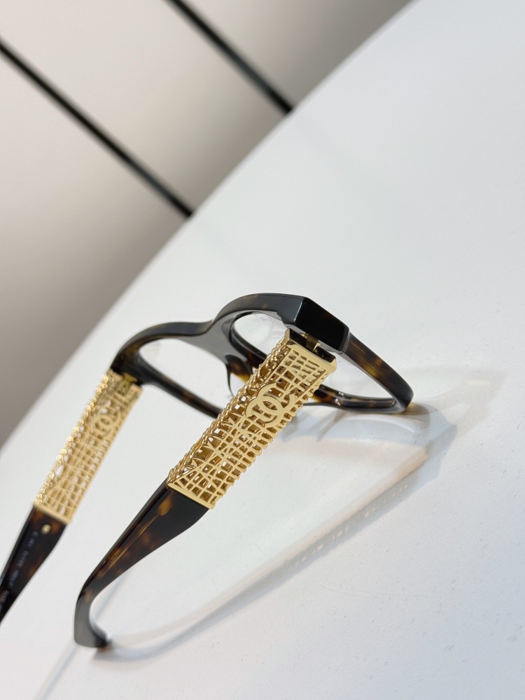 CHANEL GLASSES