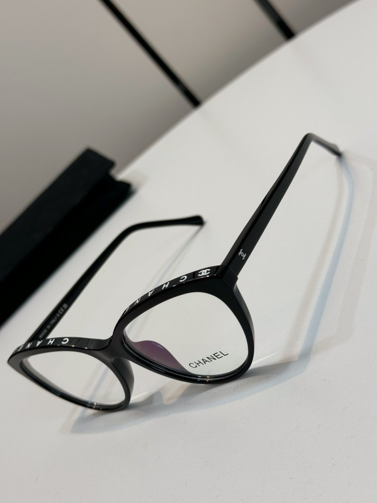 CHANEL GLASSES
