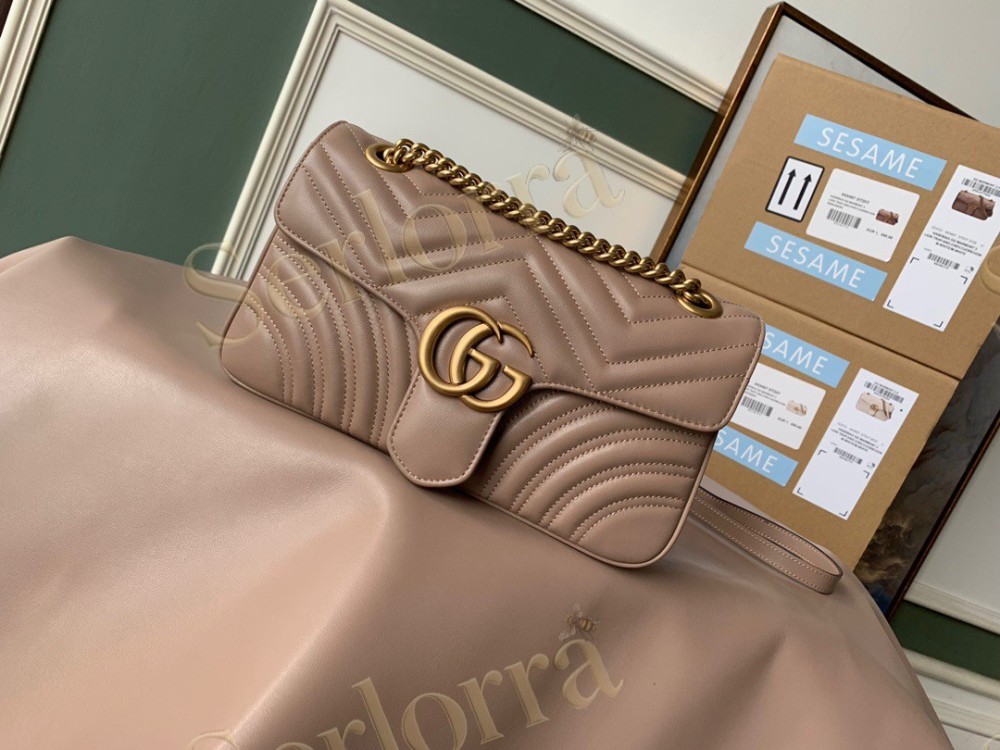 GUCCI GG MARMONT SMALL SHOULDER BAG