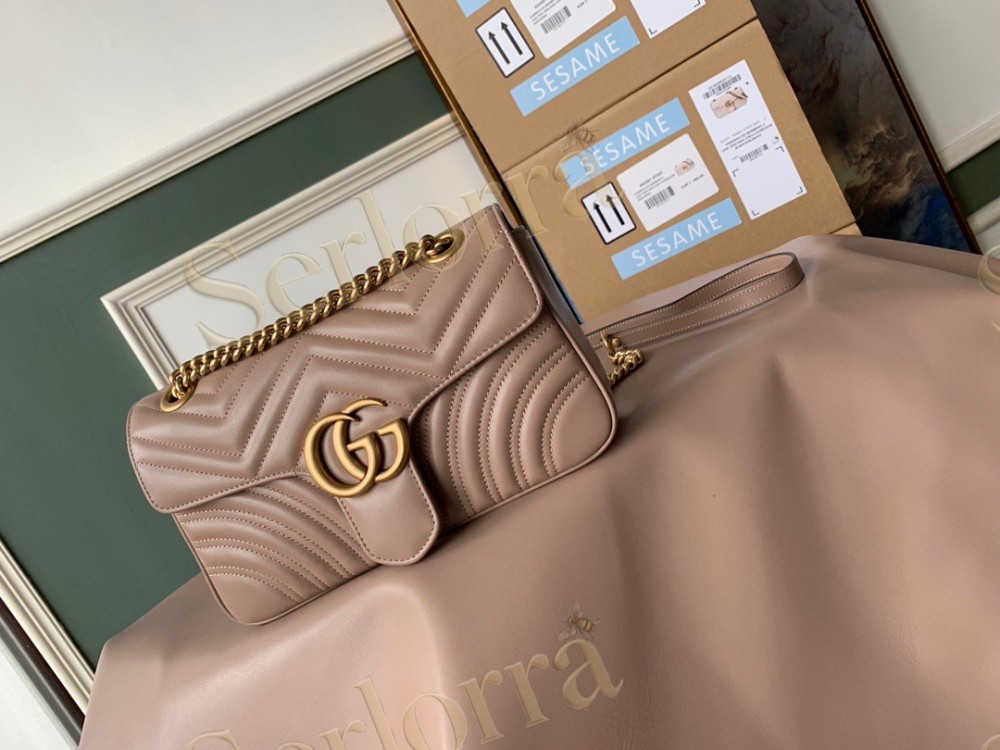 GUCCI GG MARMONT SMALL SHOULDER BAG
