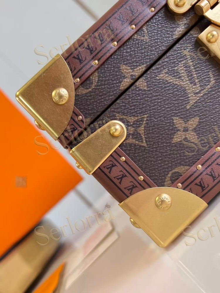 LOUIS VUITTON COFFRET JOAILLERIE