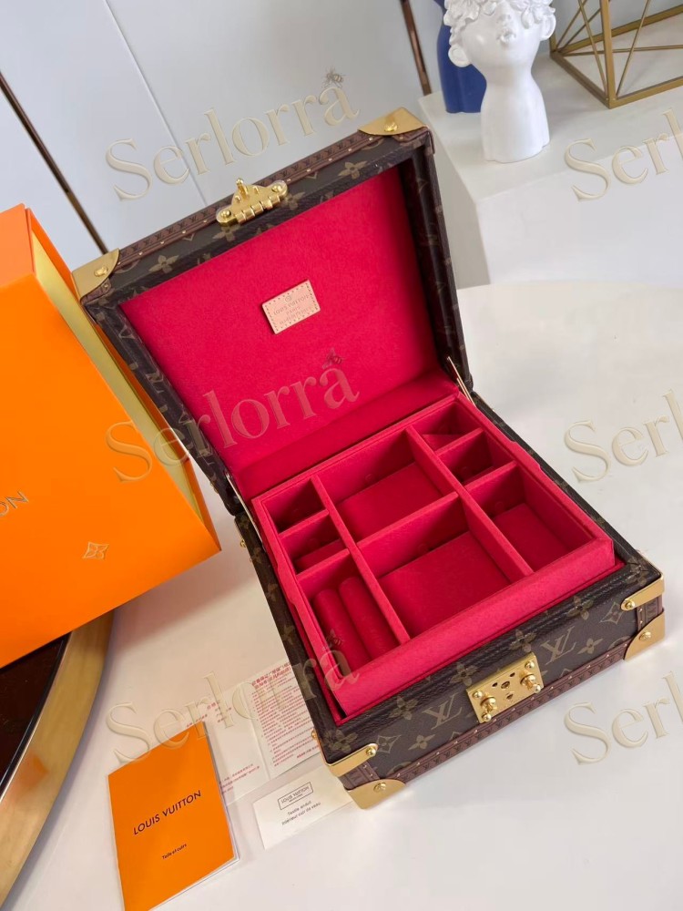 LOUIS VUITTON COFFRET JOAILLERIE