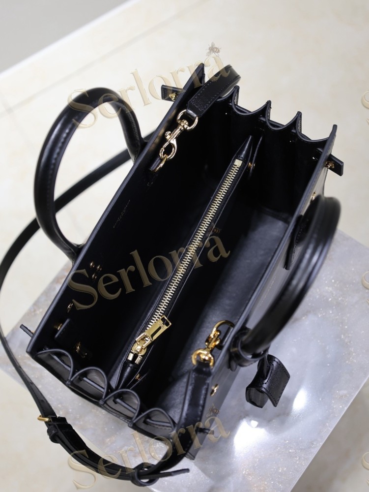 SAINT LAURENT SAC DE JOUR BABY