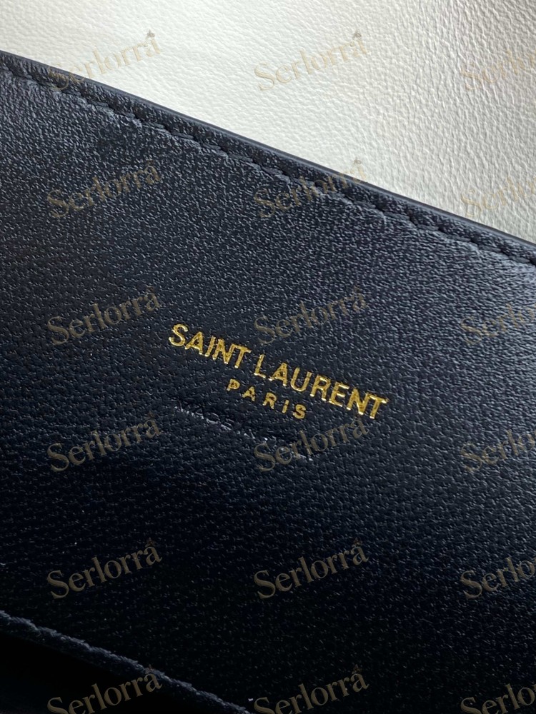 SAINT LAURENT LOULOU CAMERA BAG