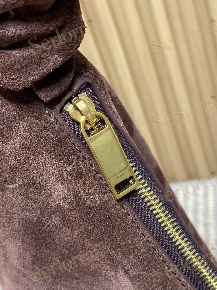 SAINT LAURENT HOBO CHAIN SHOULDER BAG