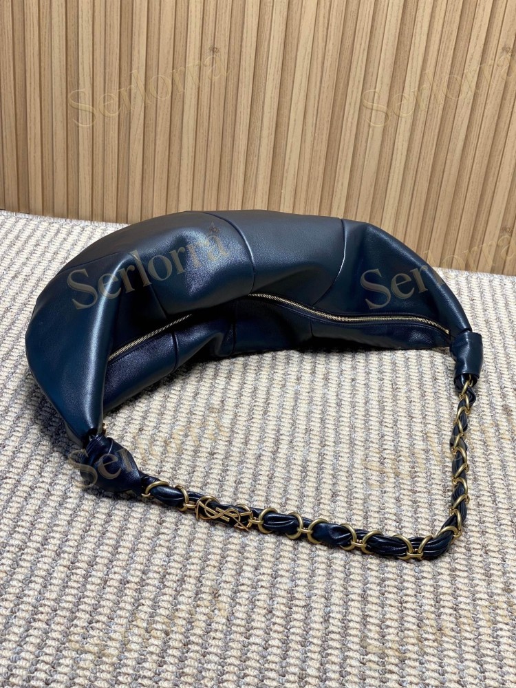 SAINT LAURENT HOBO CHAIN SHOULDER BAG